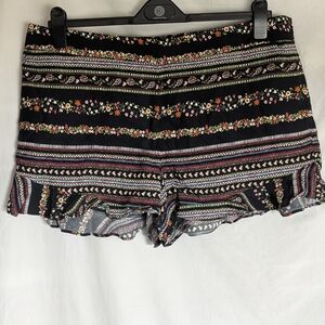 Loft Viscose Black Floral Print Shorts Ruffled Pockets New Sz 14